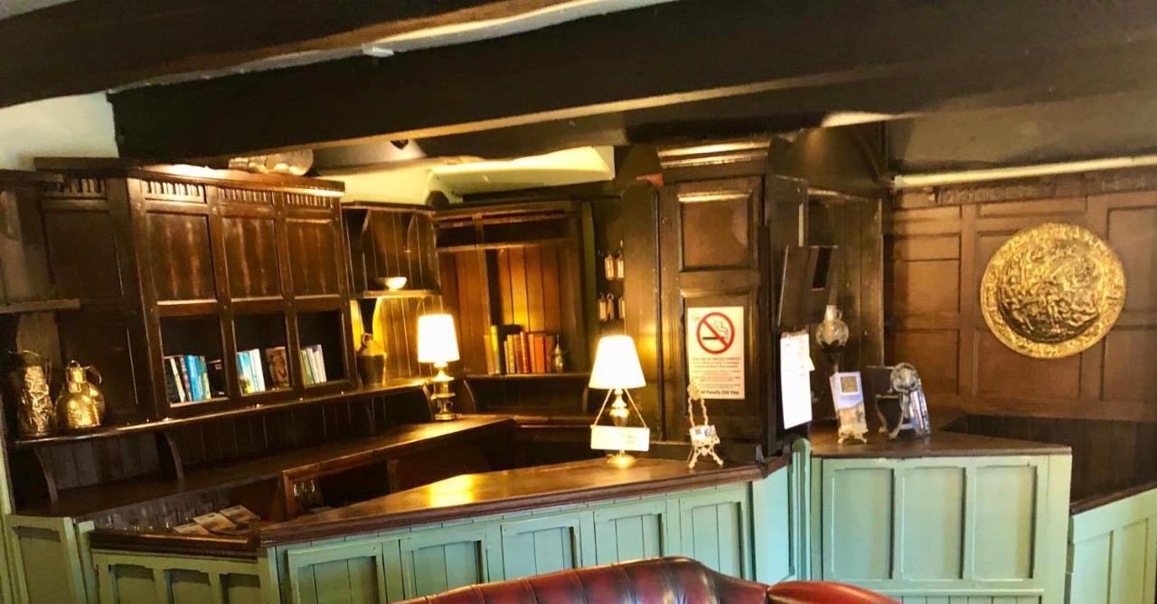 String Of Horses 4* Carlisle (Cumbria)